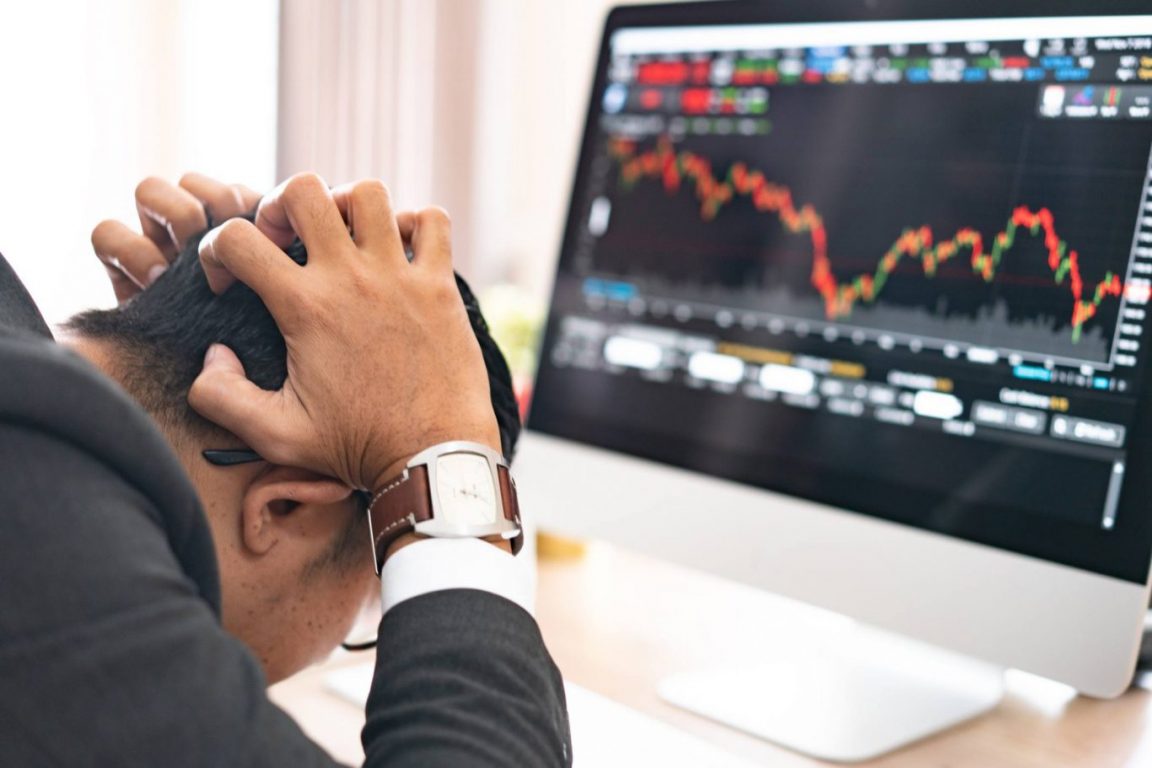Efficient ways to deal with emotions in trading